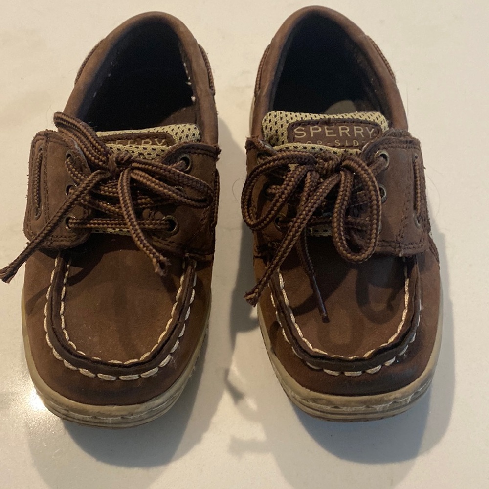 Boys Brown Sperrys